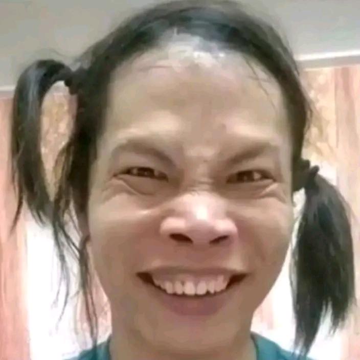 满山的猴子我腚最红。