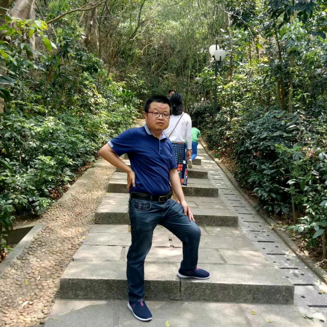 邱昌钢(为大地与时代立传！)