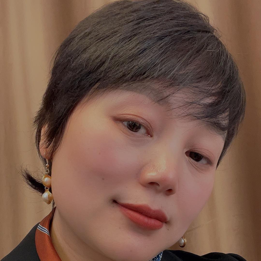 果缎萍萍