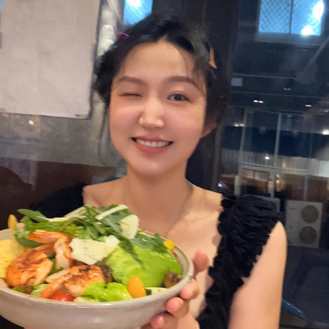 闫不闲