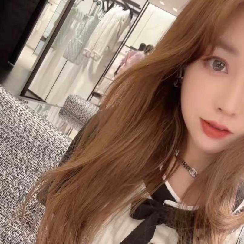 游鹿鹿女装穿搭师