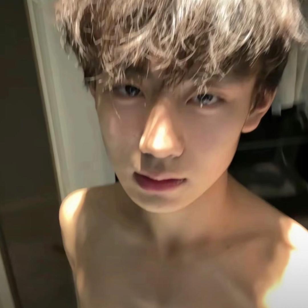 答辩没憋住被护工打死一肘子就死了