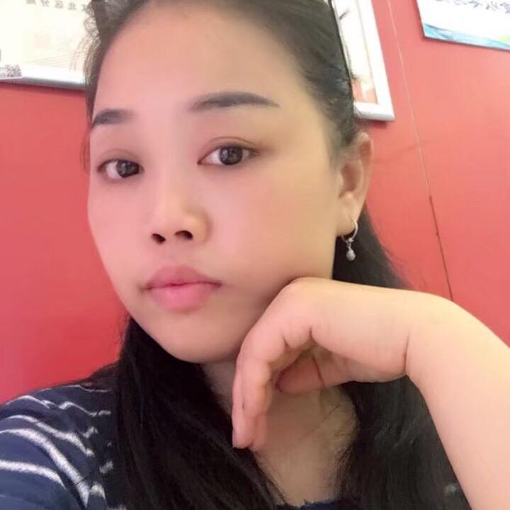 🍎小君（陈心如意）