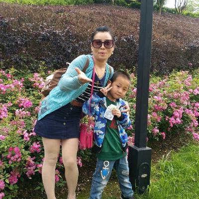 用户9384712990325阿秀