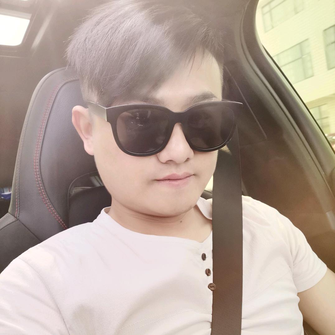 阿俊💋💋💋