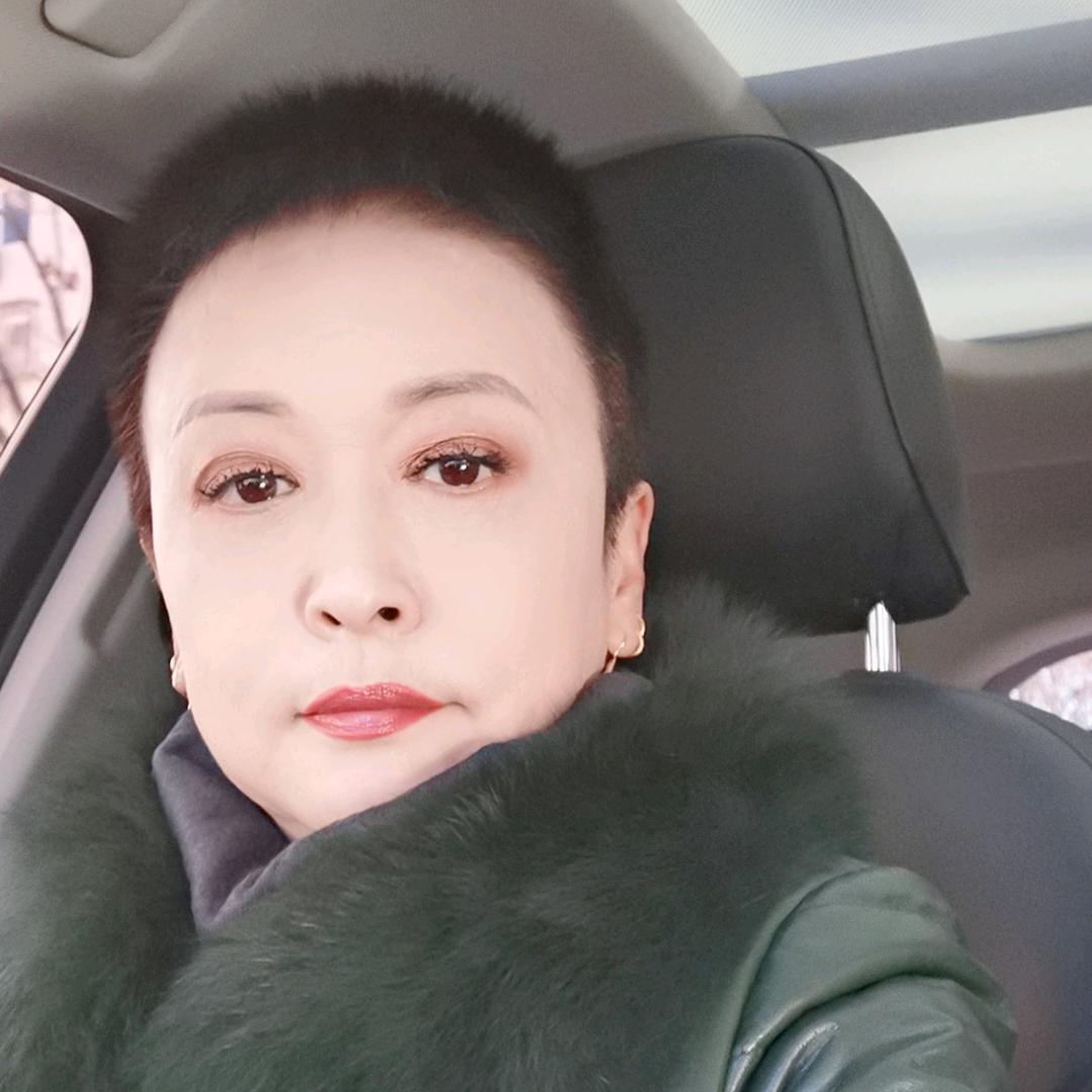 傲雪 谢绝合拍，免私信聊天！