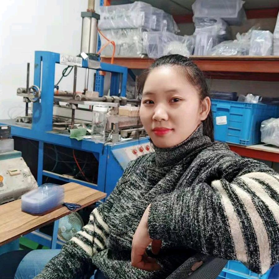 破碎的婚纱梦。