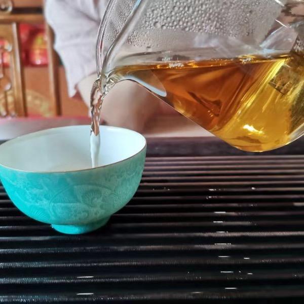 茶香呢