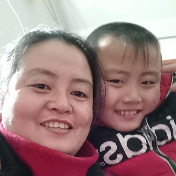 硕硕果果