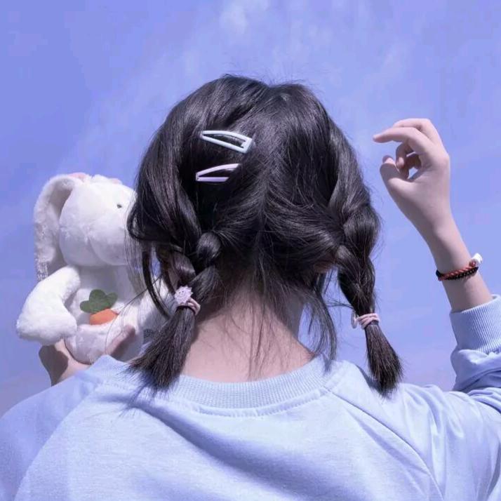 是草莓吖