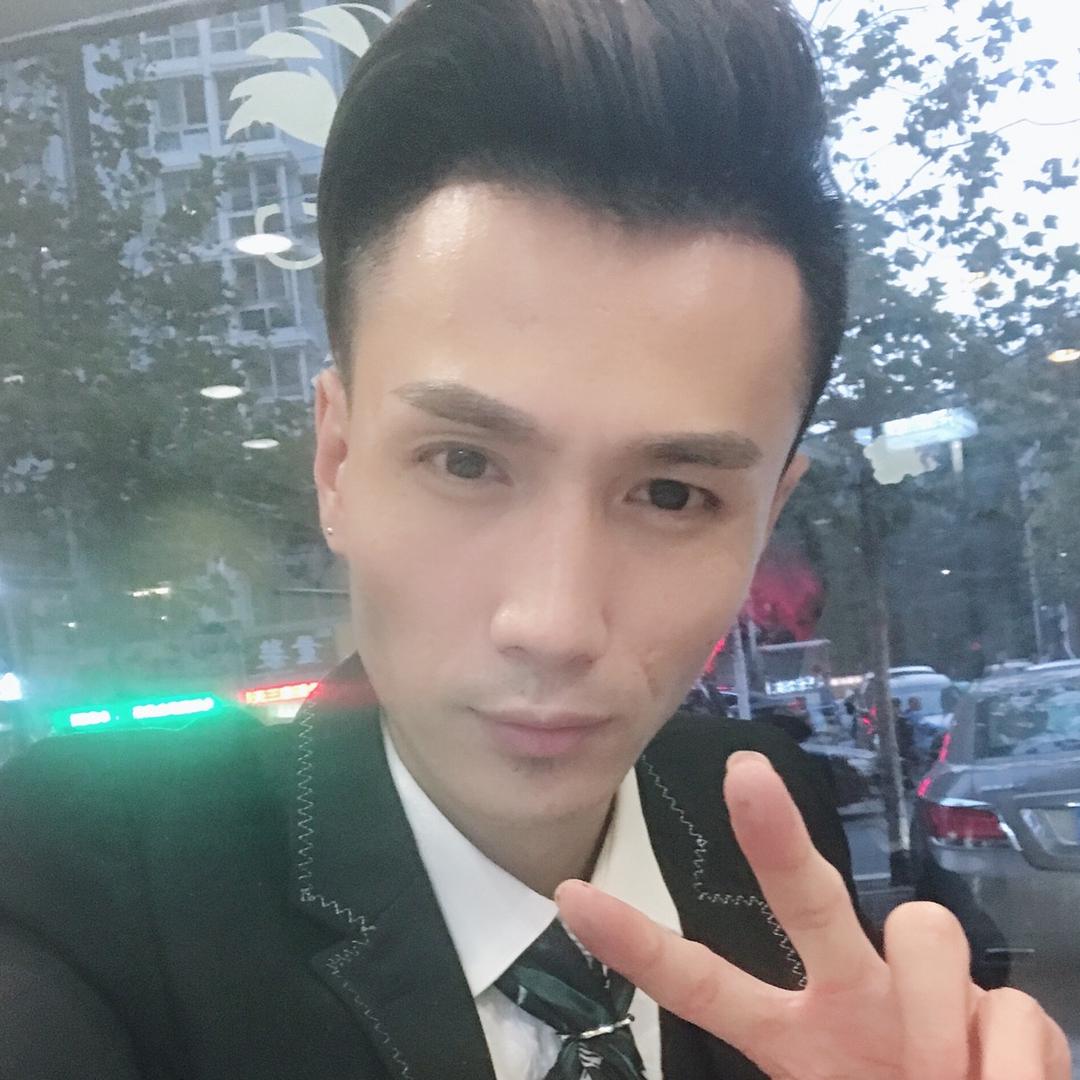 虾霸霸香辣小龙虾
