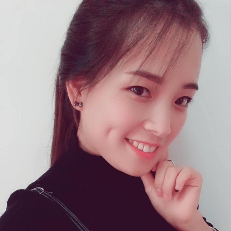 女👑周
