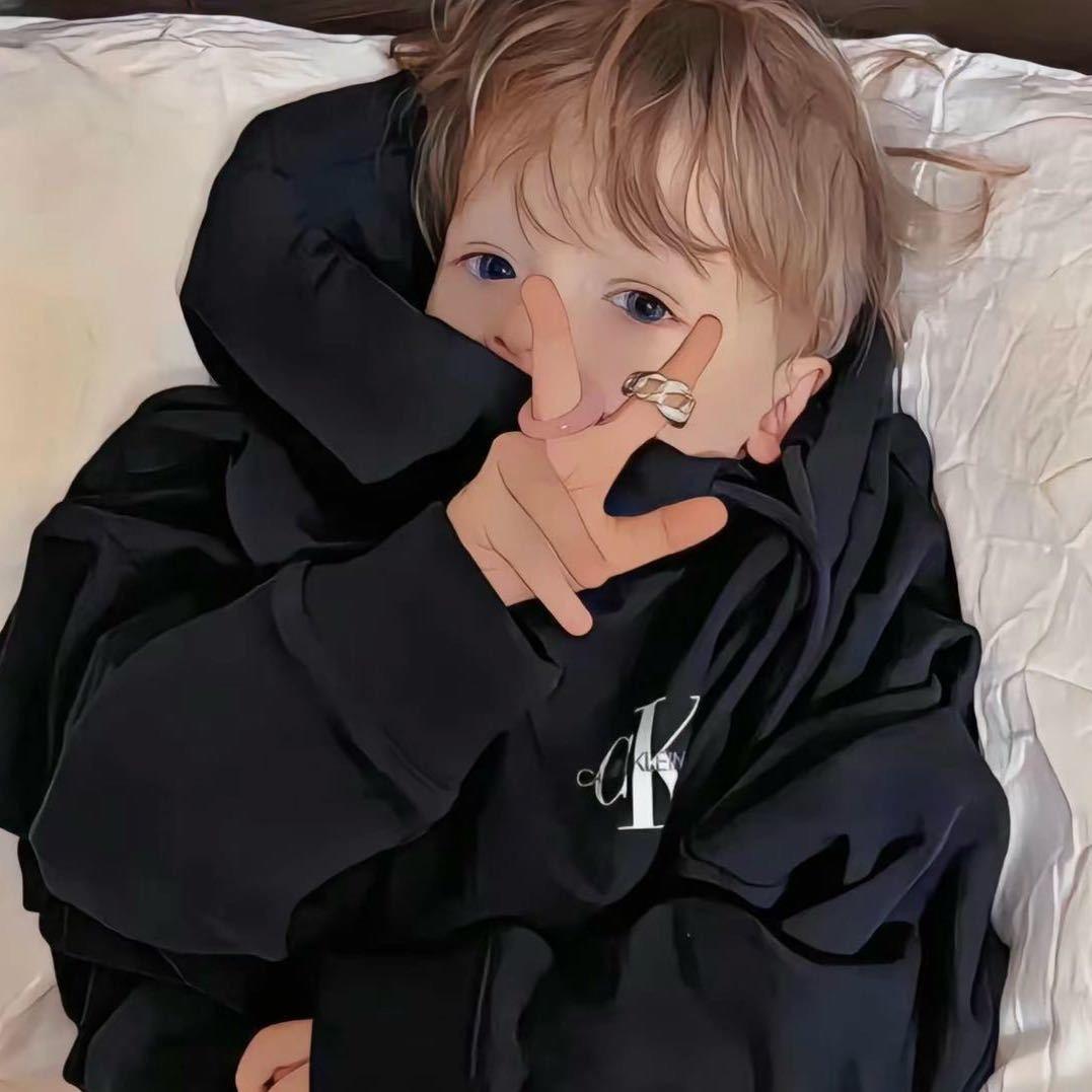 .Feng.