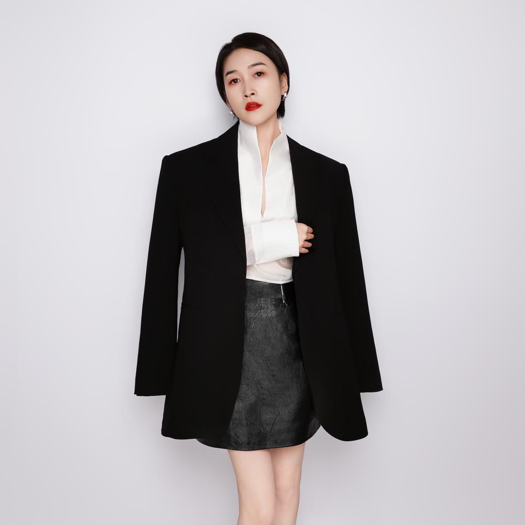 荥阳雪歌买手店(600平美学空间)