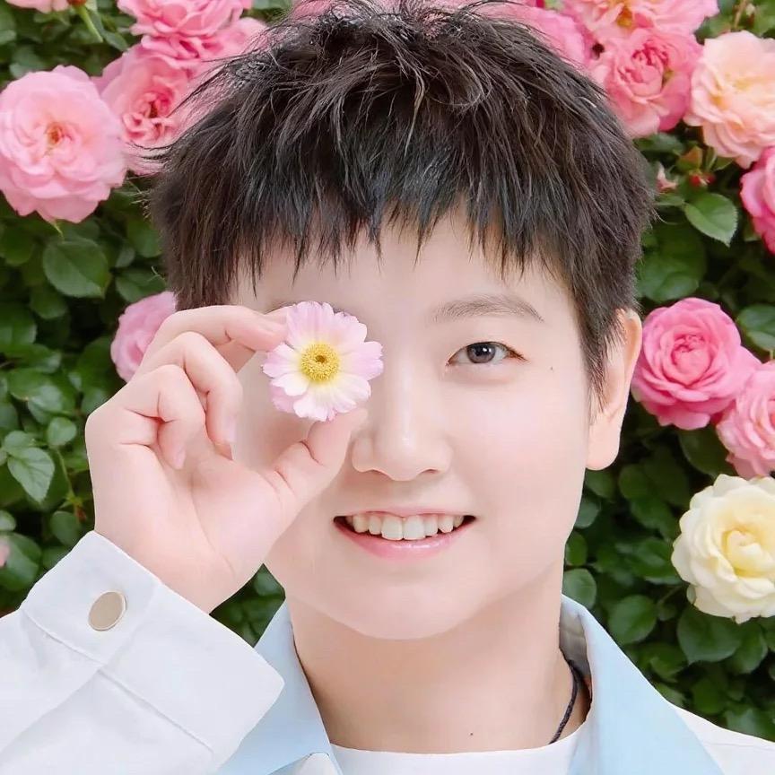 莎莎没烦恼🏓️