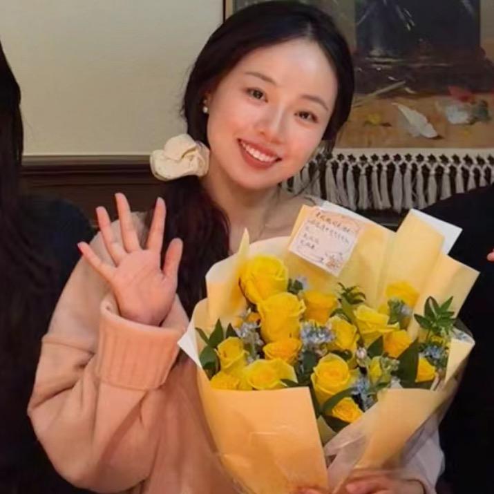 Cheng澄儿 ●‿●