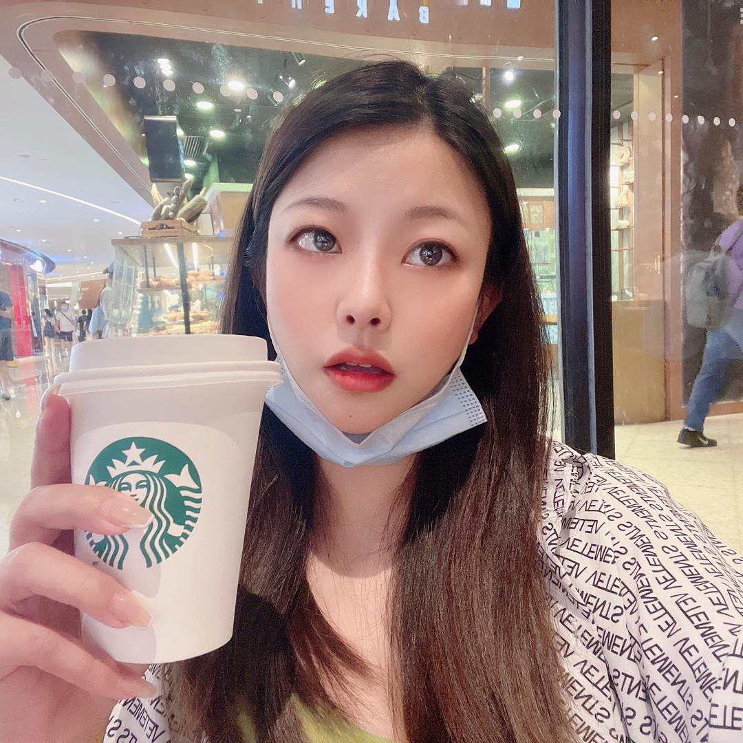 子氧文婕变美分享