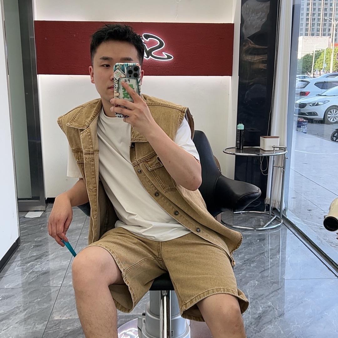 登封减龄烫染亚彬