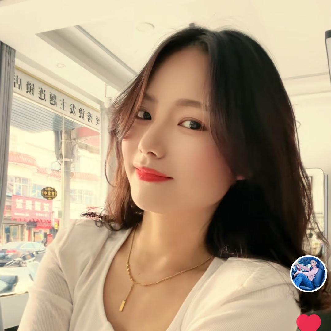 望江瑶瑶