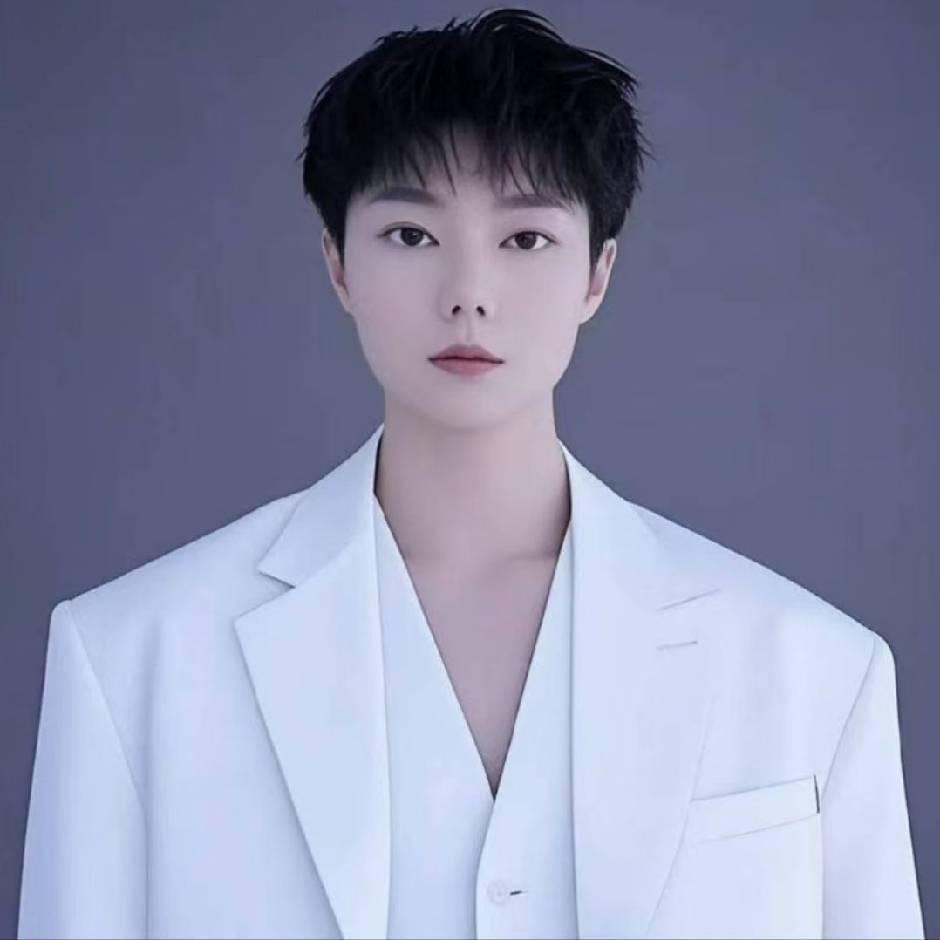 宜昌科技美肤杨伊涵