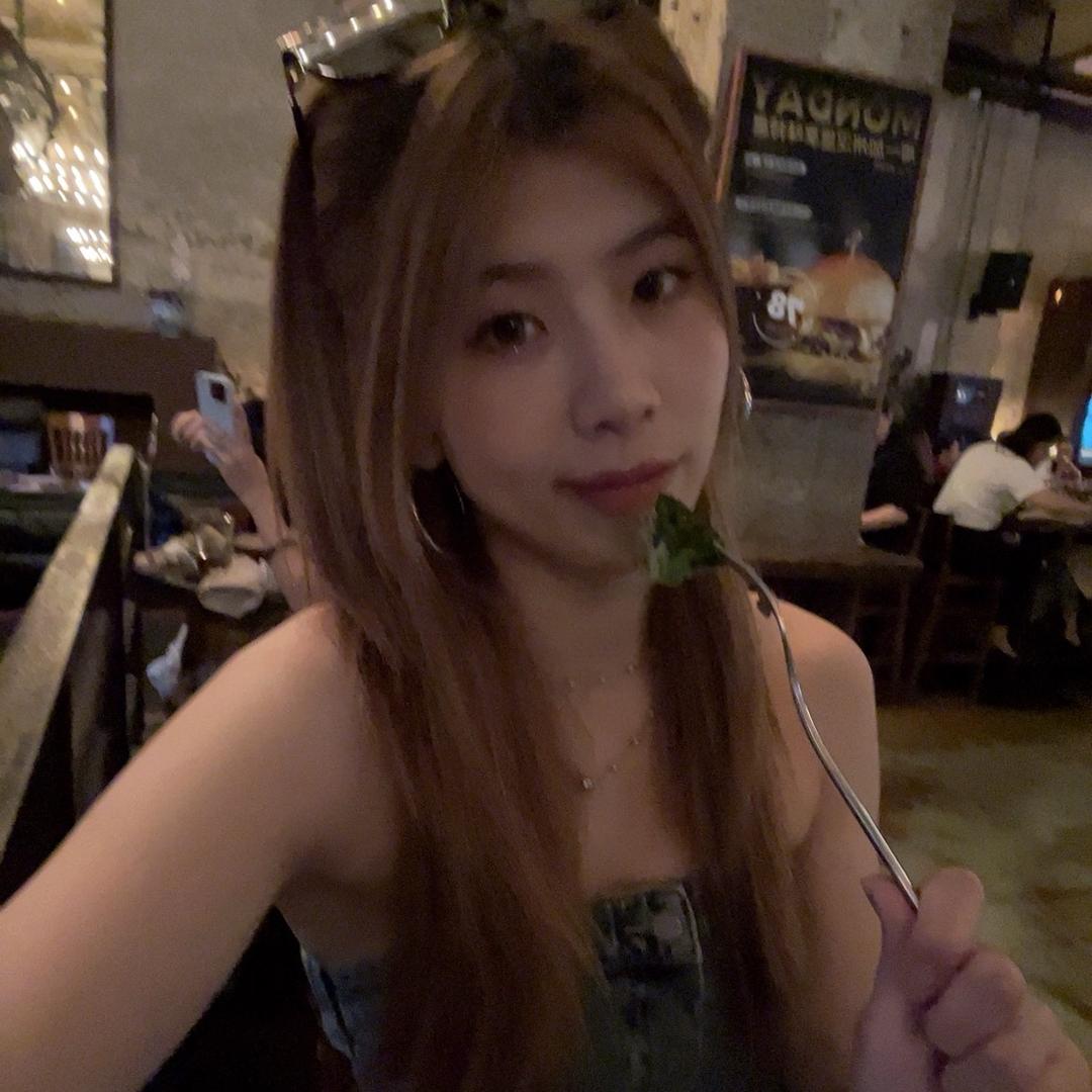 串串灯🦄