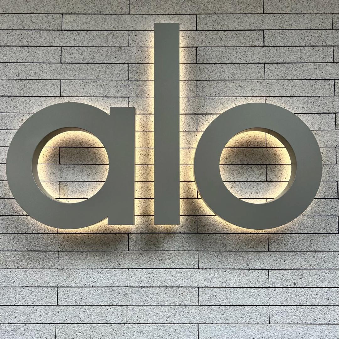 alo户外休闲