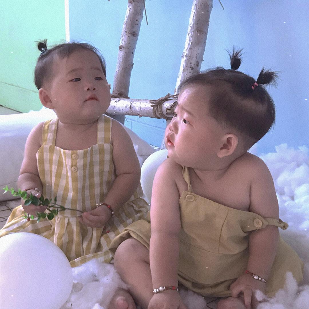 米粒、米果（双胞胎👩‍❤️‍👨）