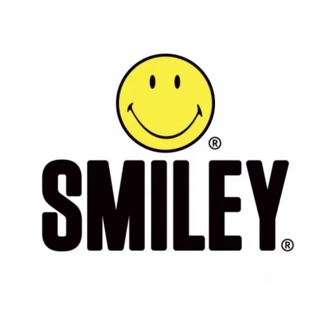 Smiley World 儿童服饰
