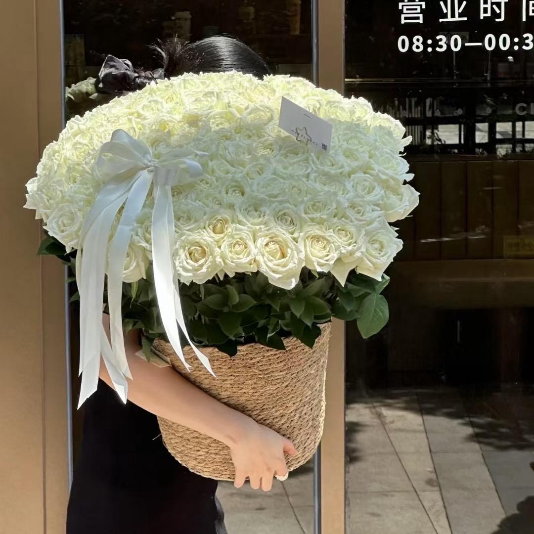 思思