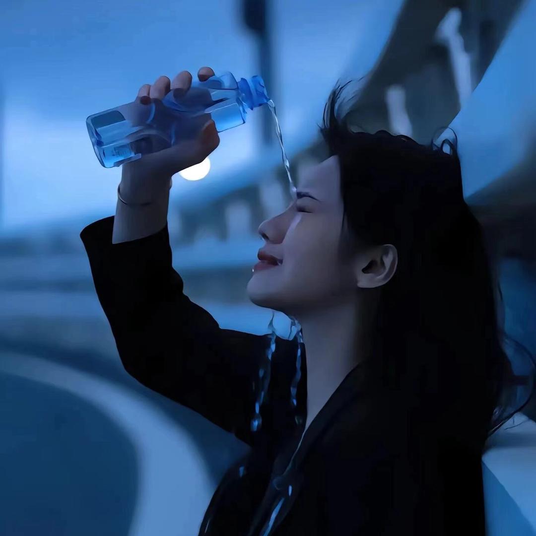 可爱的小姐姐