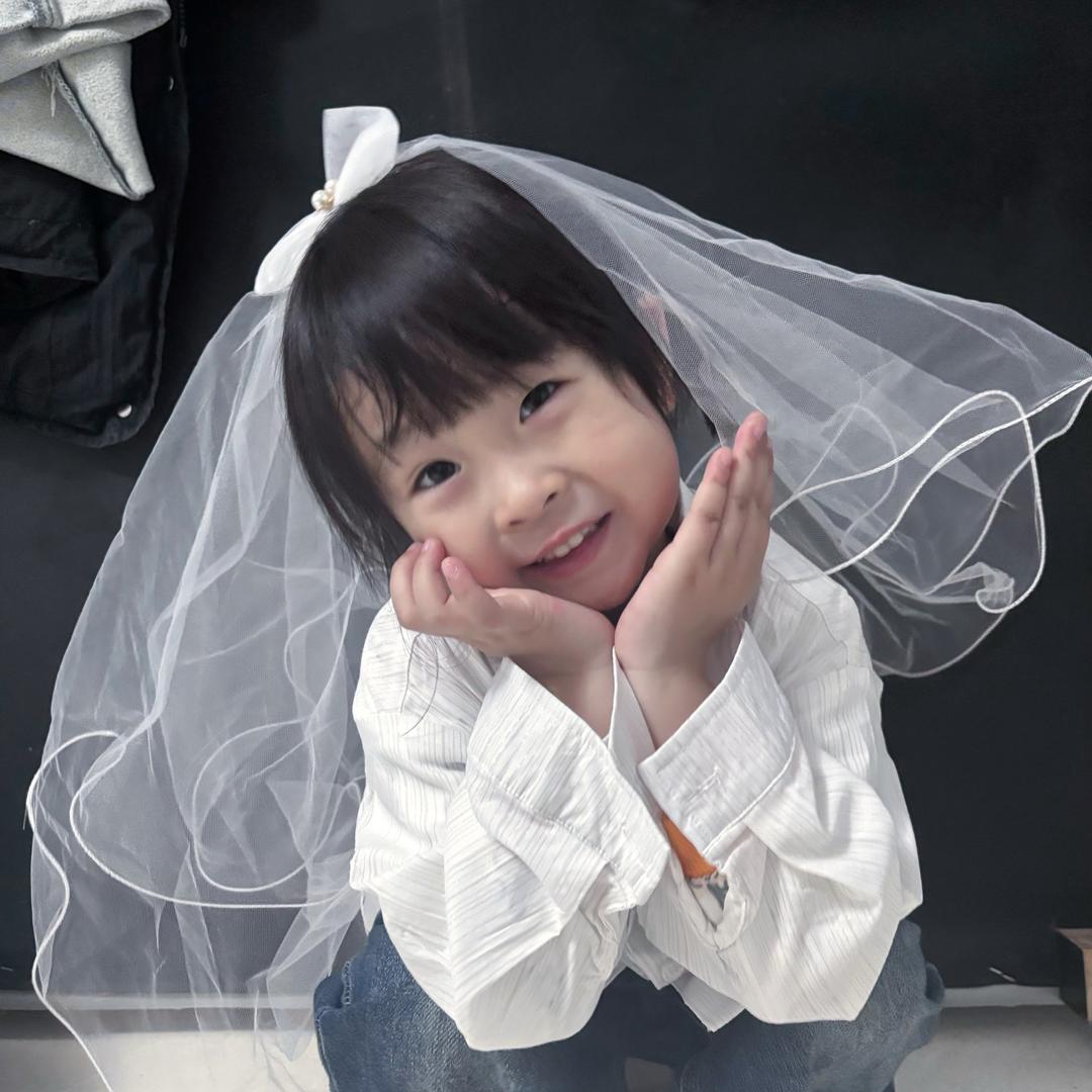 容容吖