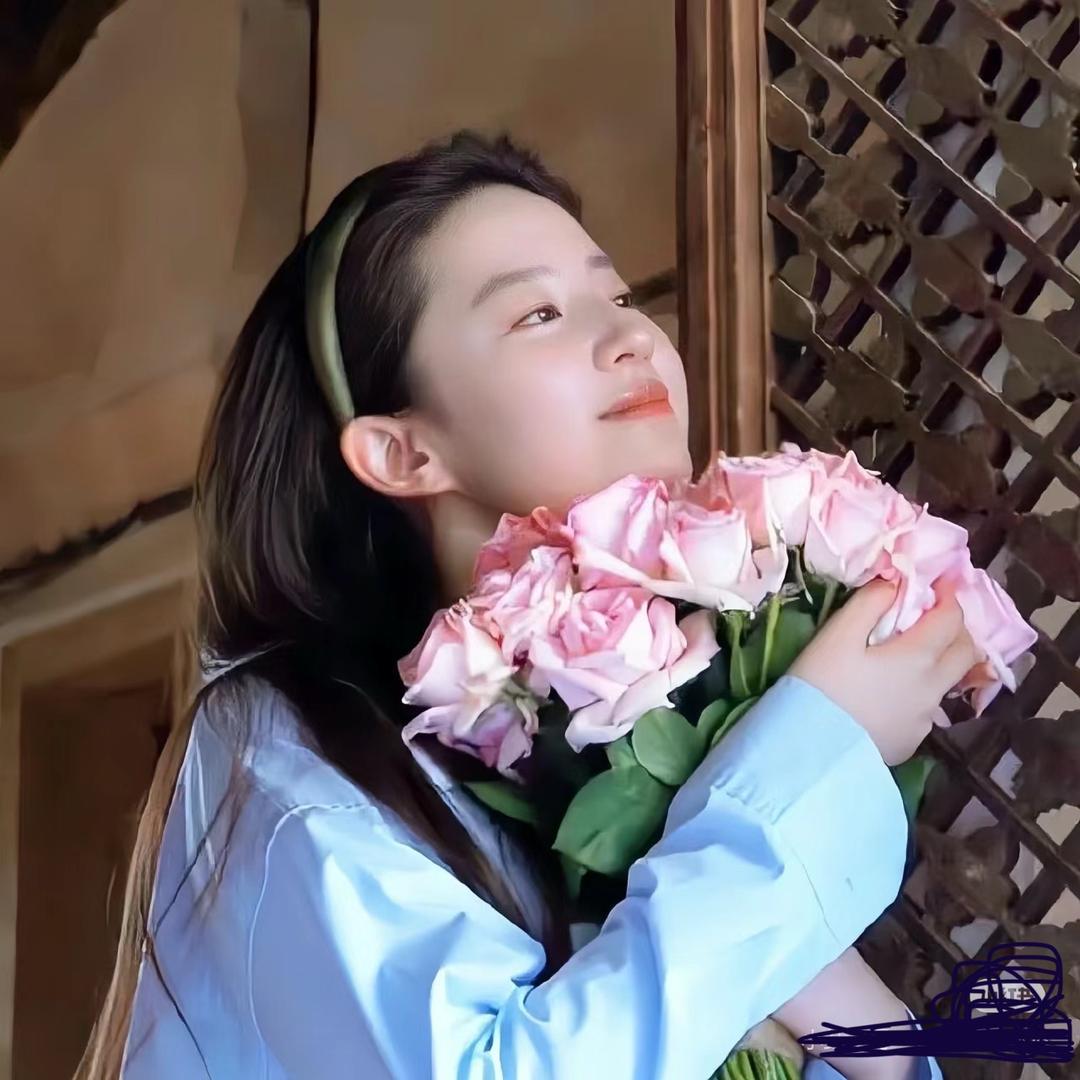 ✨白玫瑰🌹