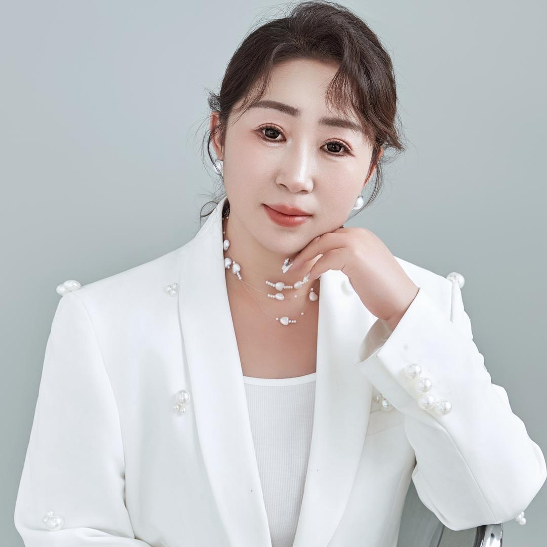 吕梁·眉型改造新华