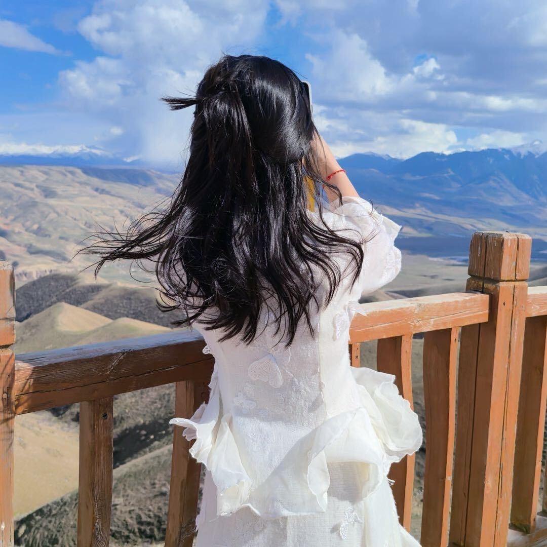 卖黄金的小姑凉