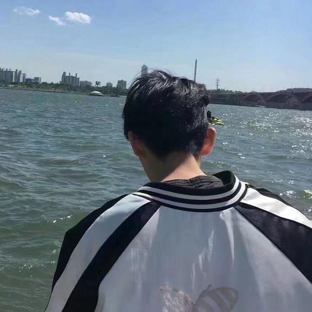 w，