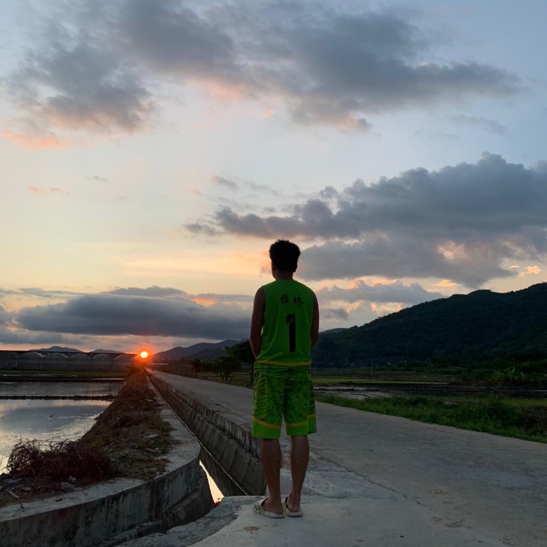 市井小民🇨🇳