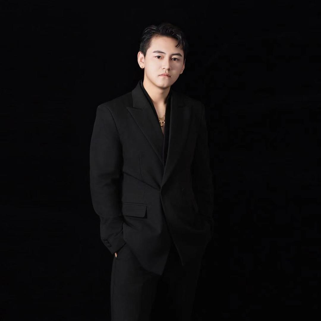 西安左辉颜色设计