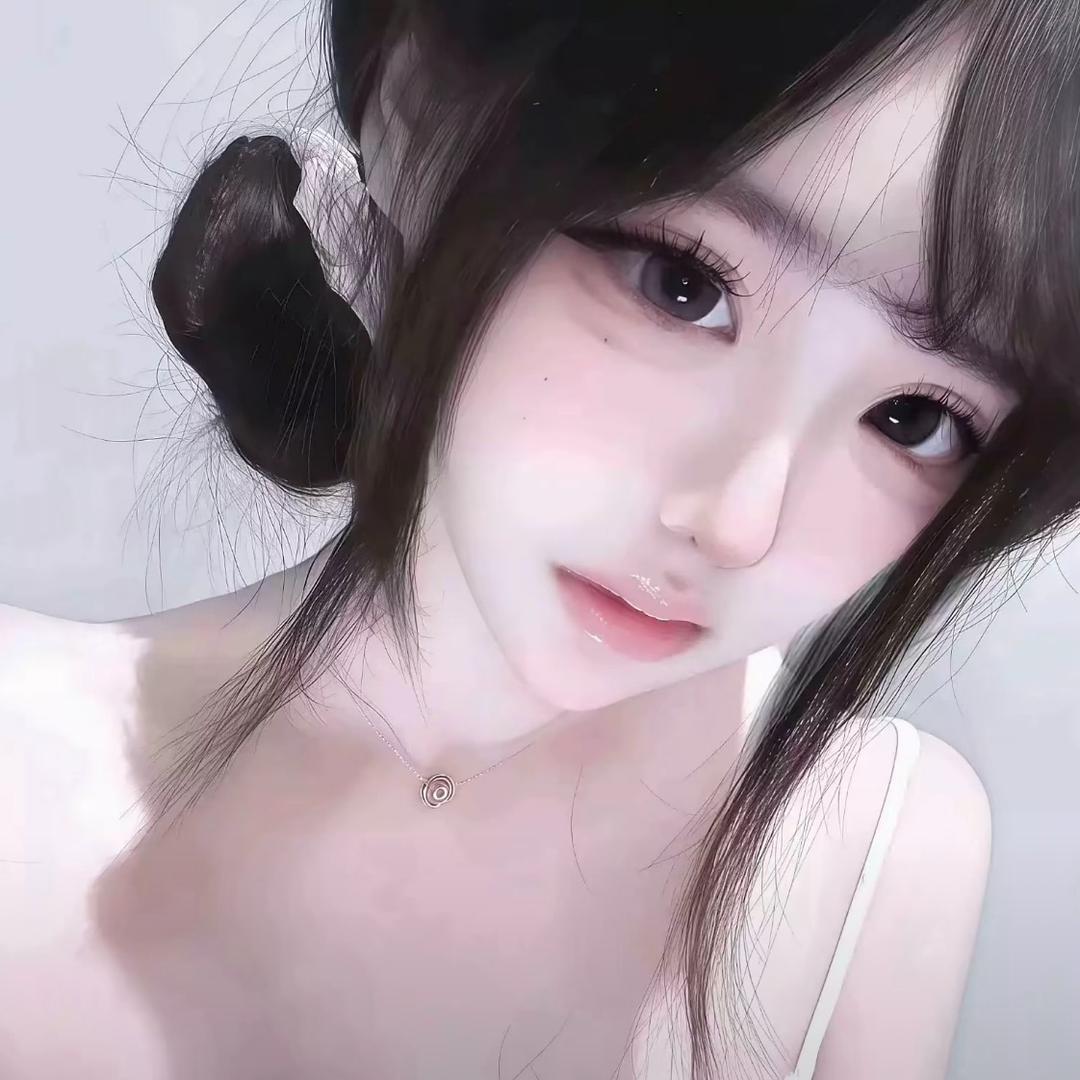 33岁二婚高冷后妈