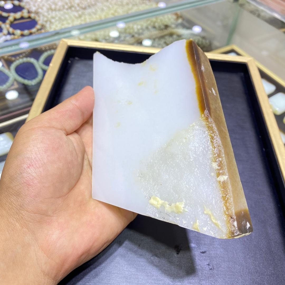 且末玉祥缘原石