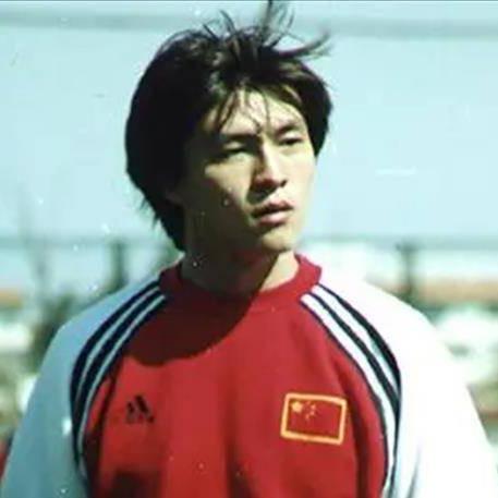 张玉宁