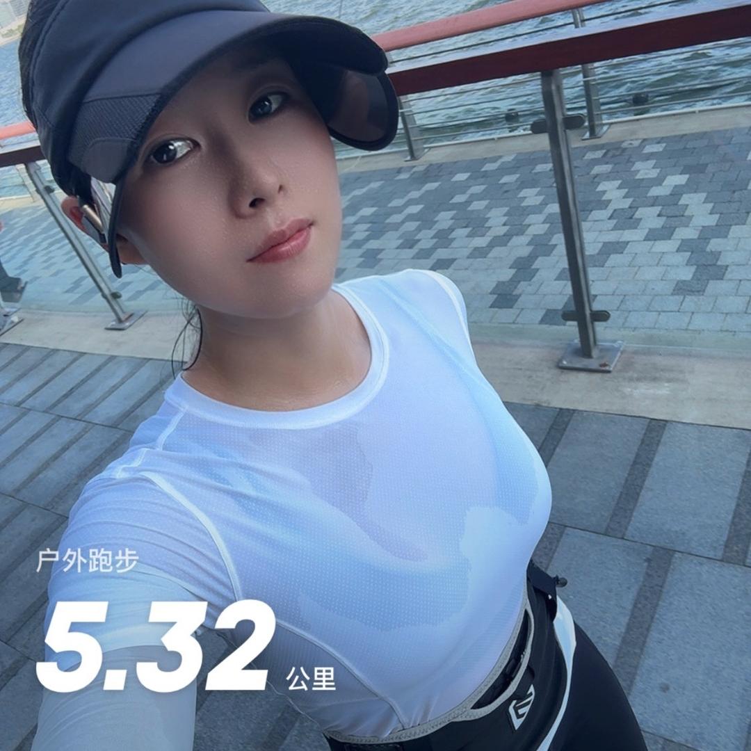 晨跑的如玉🏃♀️