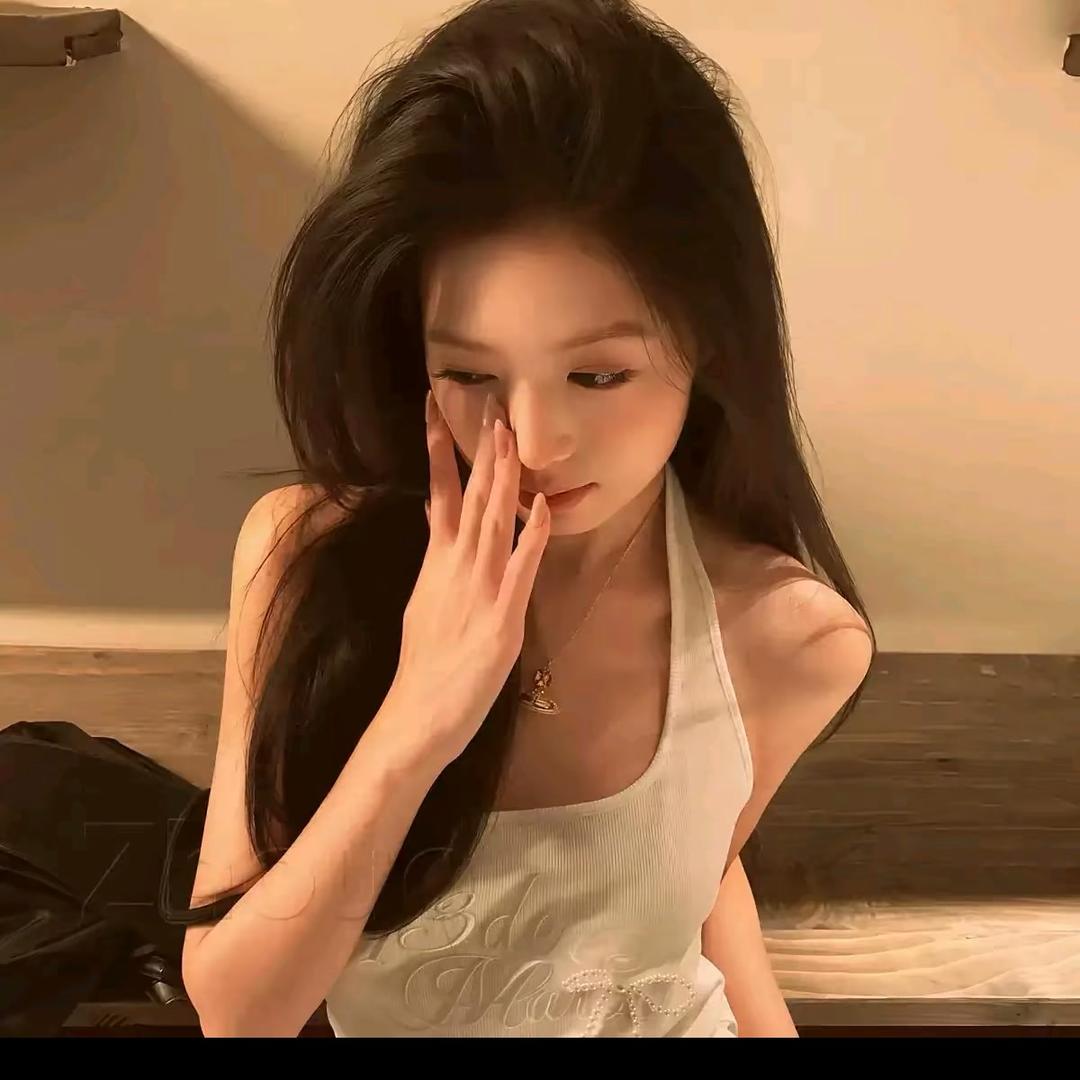 H>‿ui♡