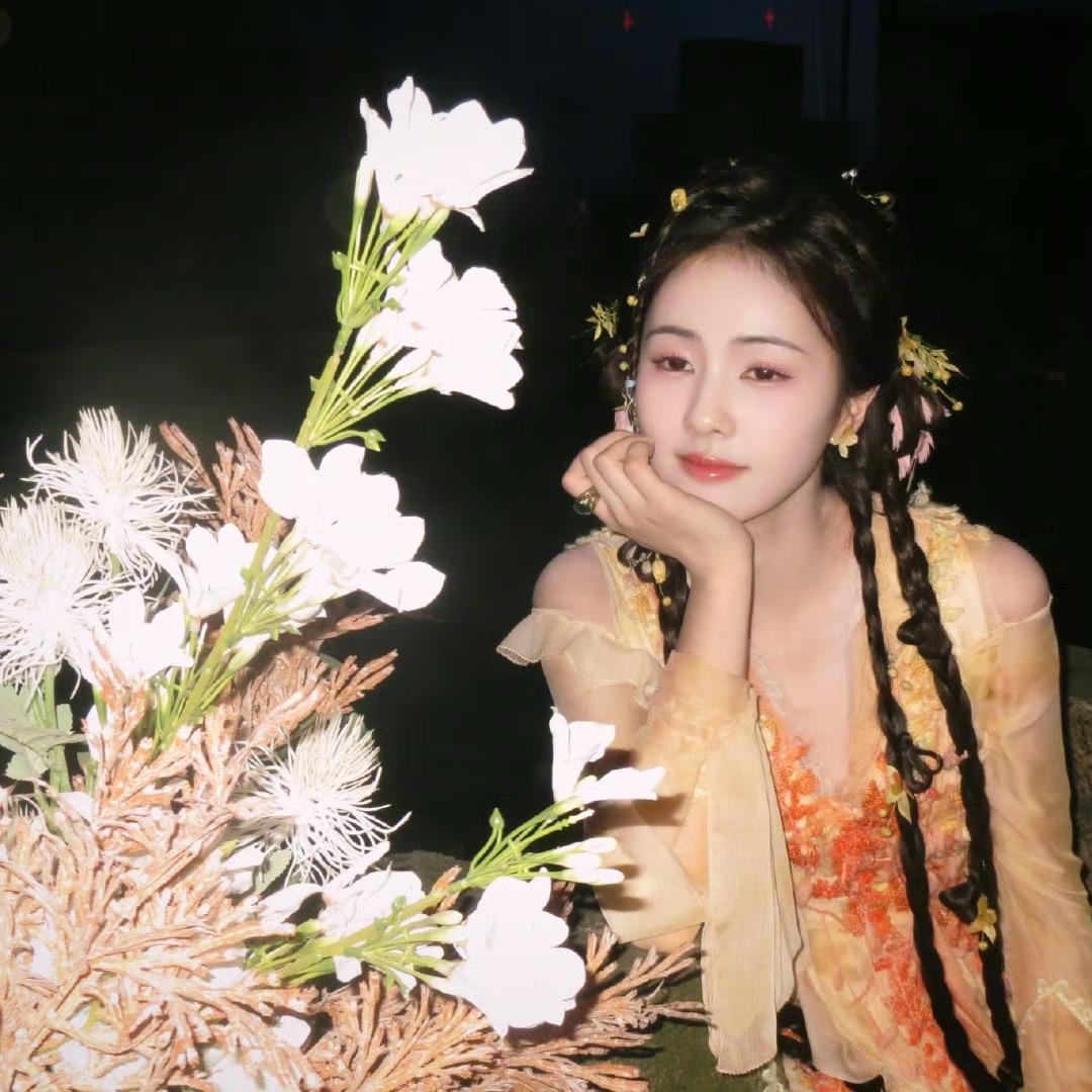 澹台安婷
