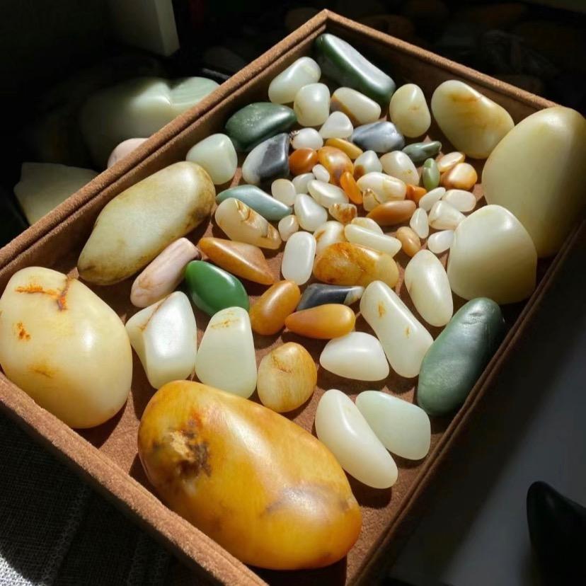 真玉选新疆和田玉