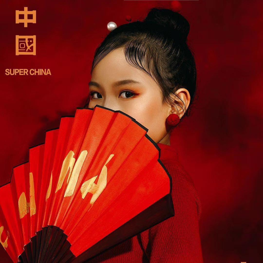 云目悠悠服装商行嘉朵