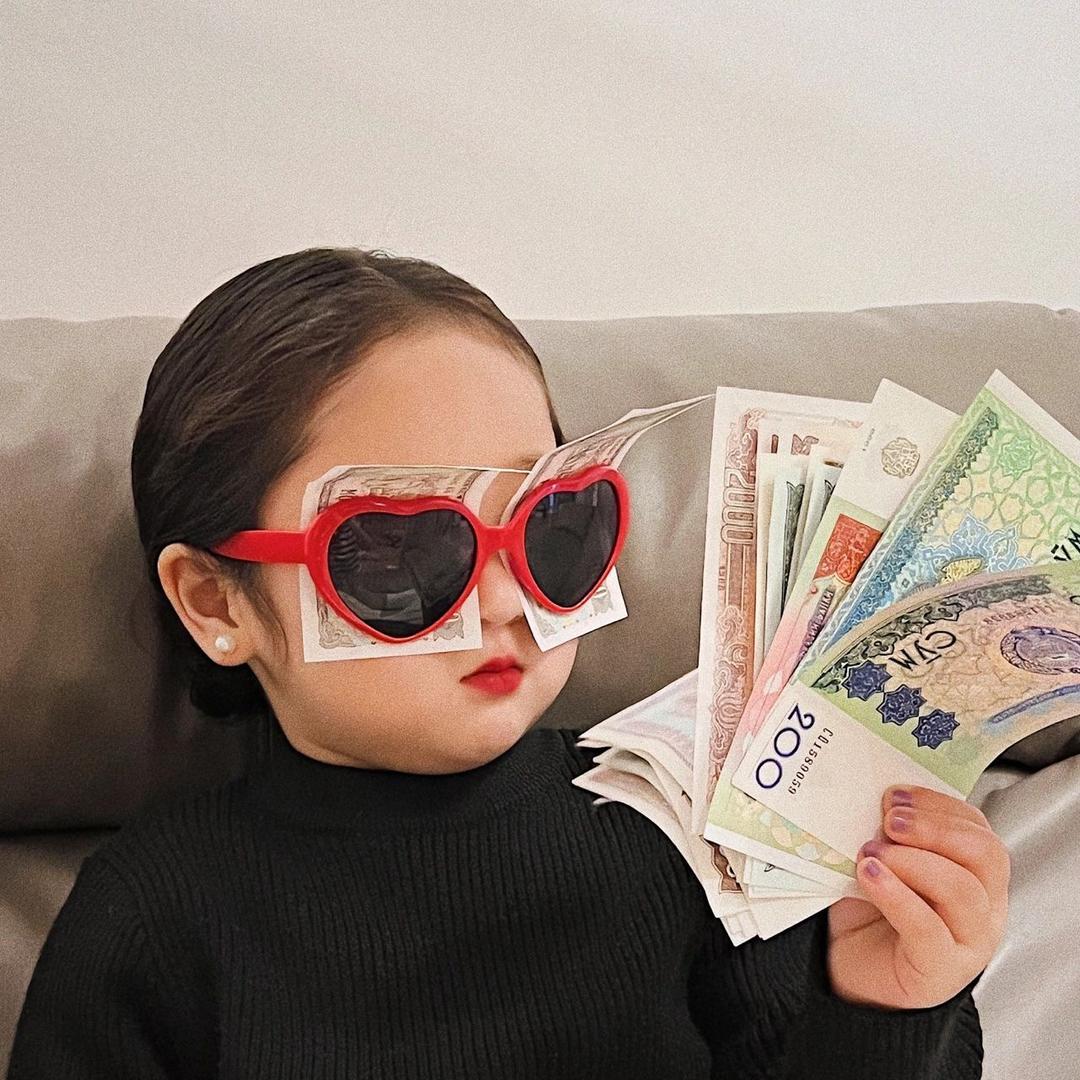 贩卖美好的田小妞