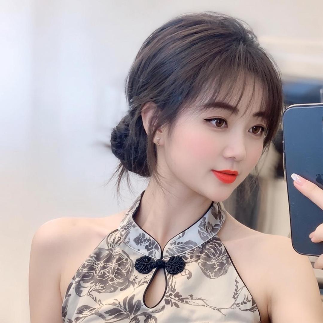 爱笑的皮皮潇👀