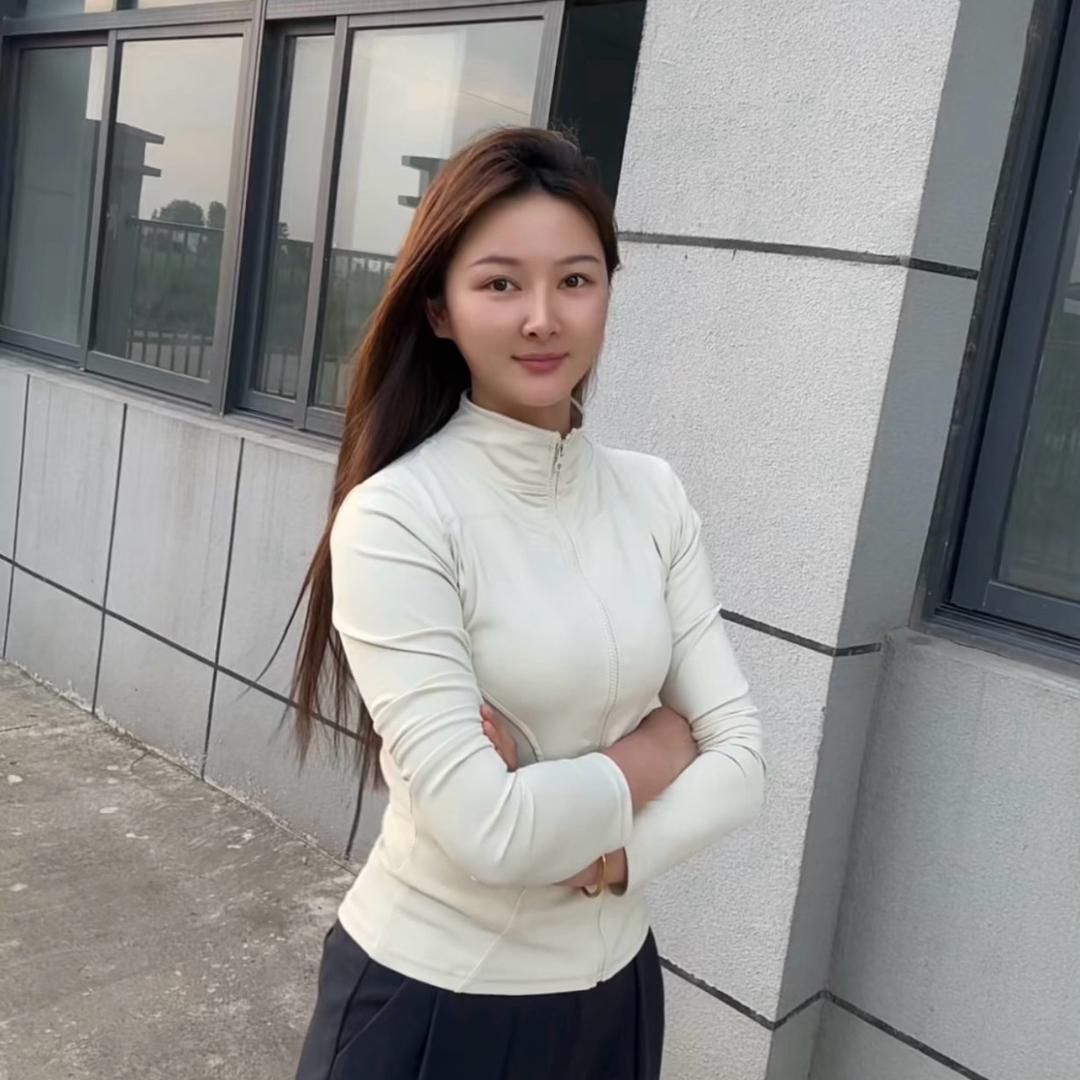 大麦家（锅贴厂老板娘）