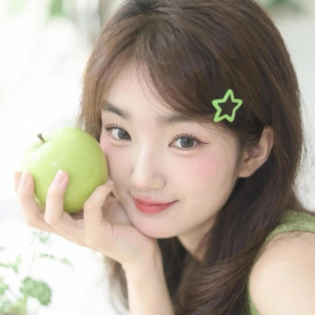 原色摄影首席化妆师 芳芳