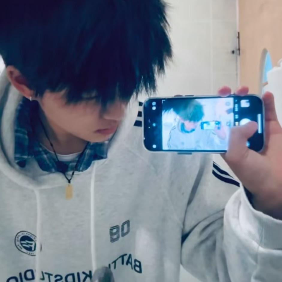 彭昱宴